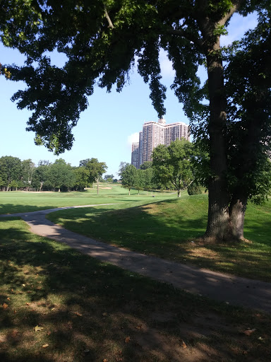 Linda D. Rappaport - Akam Sales at North Shore Towers - Thumbnail