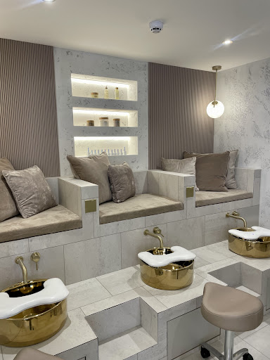 nicolebeautymassage@oko