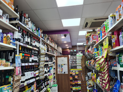 HAMHILL STORE - Visual