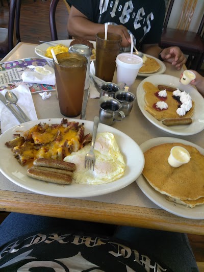 Photos of The Brunch Club