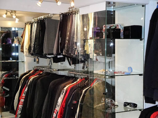 Beata's Secondhand Boutique - Mode aus zweiter Hand - Thumbnail