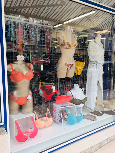 Catherine Lingerie Gallery - France