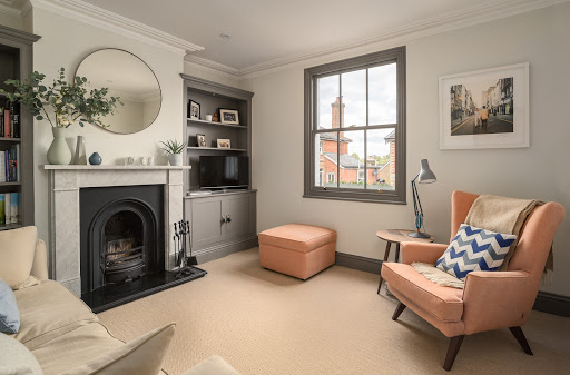 Collins Independent Estate Agents Guildford Gallery - United States