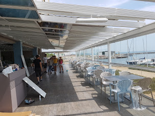 Photo n°105 de La Ferme Marine - L'assiette du port à Marseillan (Restaurant de fruits de mer)