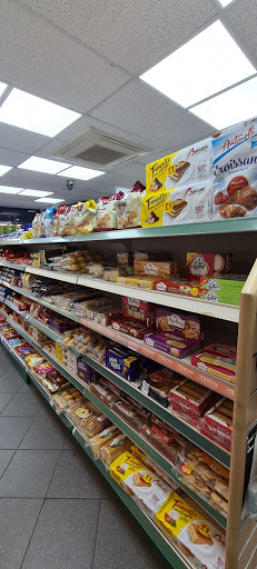 BERRYLANDS CONVENIENCE STORE - Thumbnail