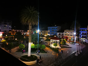 Plaza Principal De Chota 1