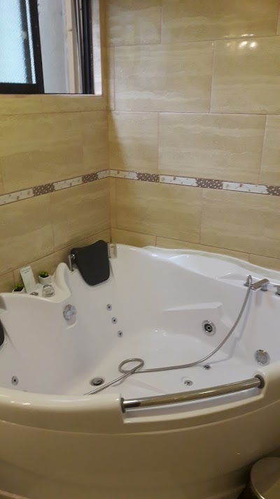 Photos of Hotel Montt Plaza