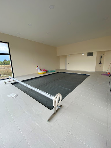 Photo de PISCINES DUMONT - CARRE BLEU - 10 - 89 à Bouilly (10320)