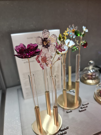 SWAROVSKI bei GALERIA Kaufhof Freiburg - Thumbnail