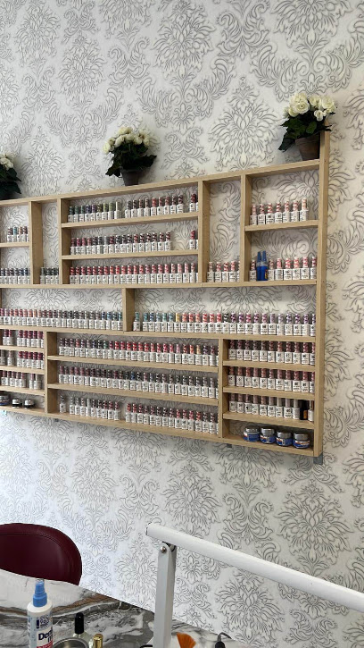 T&M Nails Eberbach
