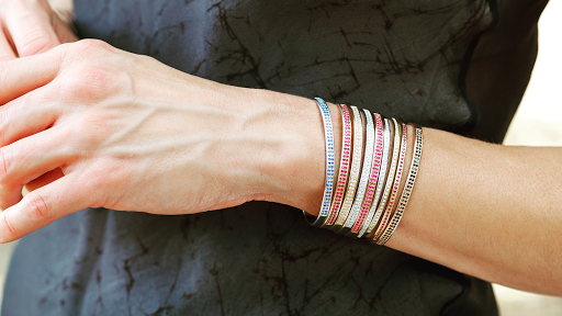 Azra Mehdi Jewelry Gallery - United States