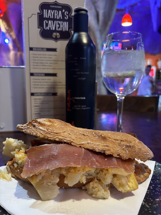 Cervecería Nayra's Cavern