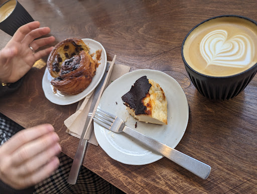 Fringe + Ginge Coffee Gallery - United Kingdom