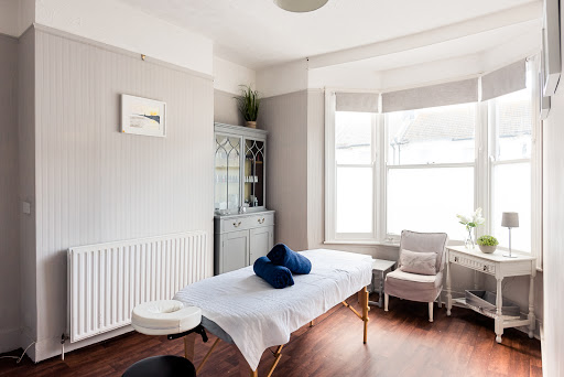 Sébastien Pastor - Massage Therapist