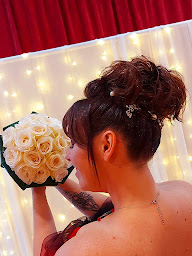 Photo n°12 de Delphin'Coiff à Romorantin-Lanthenay (Salon de coiffure)