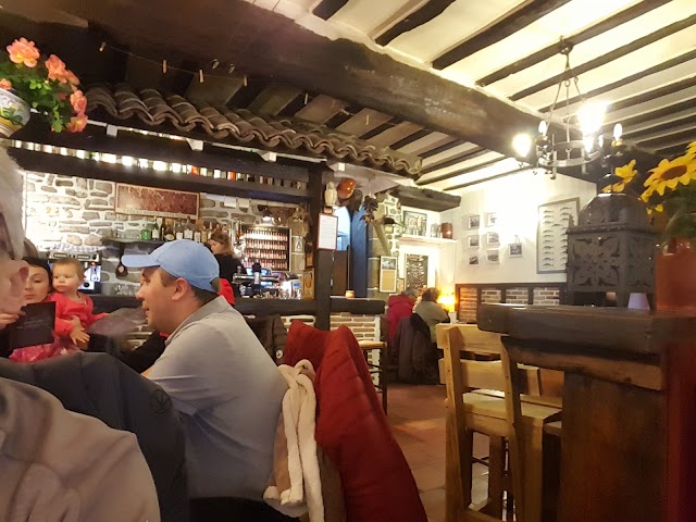 Chez Theo