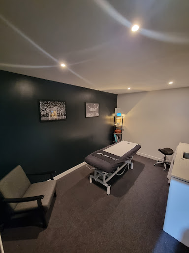 Mind Muscle Clinic: Folkestone Massage Therapy