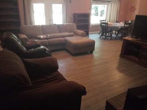 Young's Flooring - Thumbnail