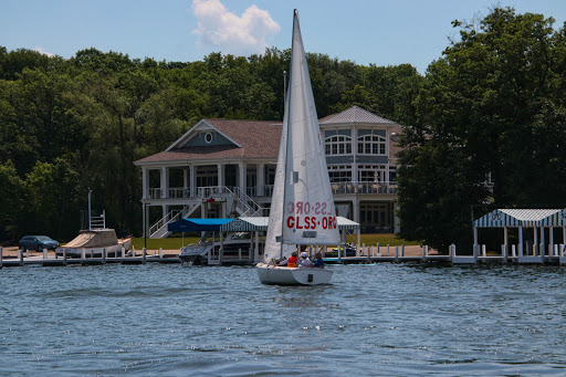 Geneva Lake Sailing School - Thumbnail