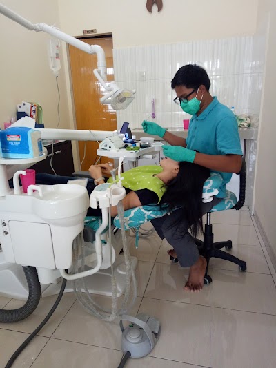 Dentist