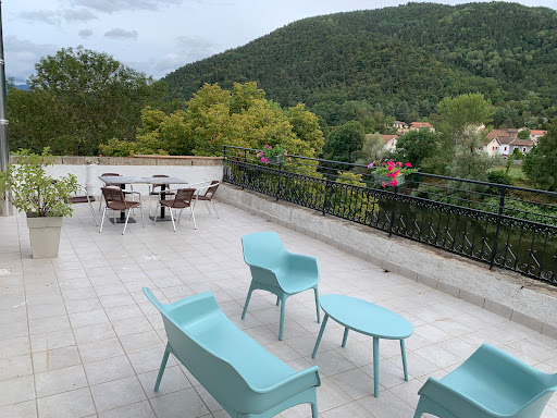 Photo de La Maison de Juliette est un lieu de partage, à mi-chemin entre la vie à domicile et la vie en maison de retraite médicalisée à Saint-Vincent (43800)