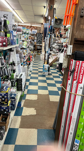 Raynham Hardware - Visual