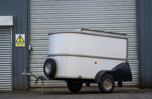 Howdon Hire | Trailer Hire Car Motorhome Logo