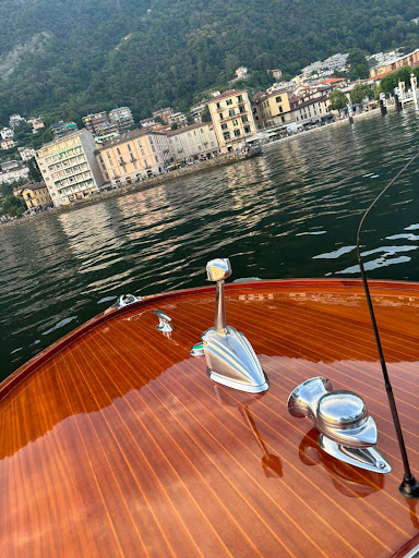 Private boat tour Como lake boats rental - Thumbnail