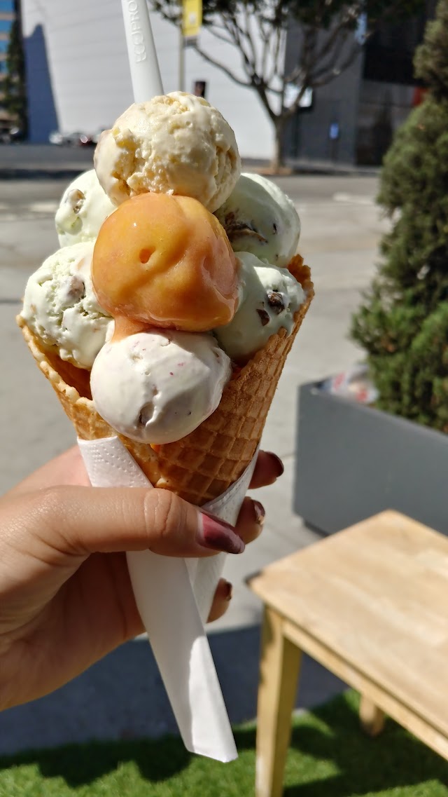 Gresescent Ice Cream