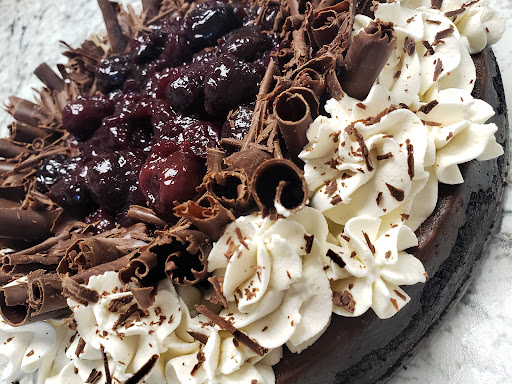Flora's Butterfield Bakery