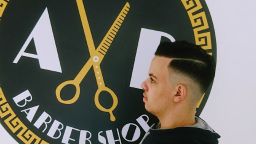 AB barber shop sans rdv adult 15€ barbe 10€ enfant 12€