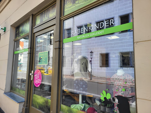 RABENKINDER - natürlich gekleidet Gallery - Germany
