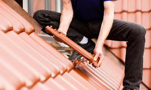 Photo n°25 de Artisan Debard : couvreur 56 à Ploeren propose la réparation de toiture, le nettoyage de façade et la peinture de façade à Ploeren (Couvreur)