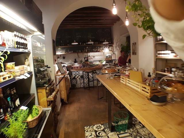 Dispensa Cibo Urbano