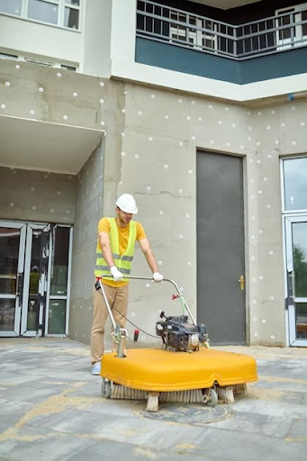 Response1 Cleaning Services & Facility Management - Thumbnail