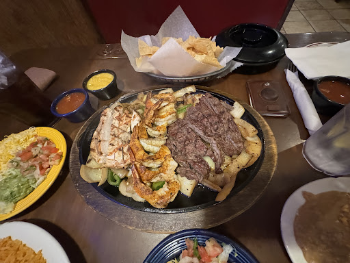 La Roca Mexican Restaurante - Thumbnail