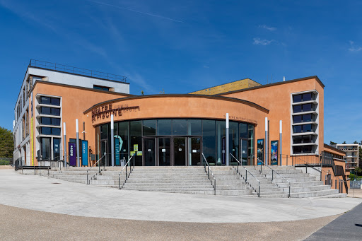 Photo de Théâtre La Piscine - L'Azimut