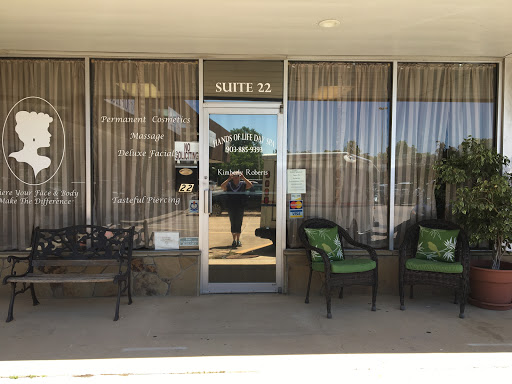 Hands of Life Day Spa - Thumbnail
