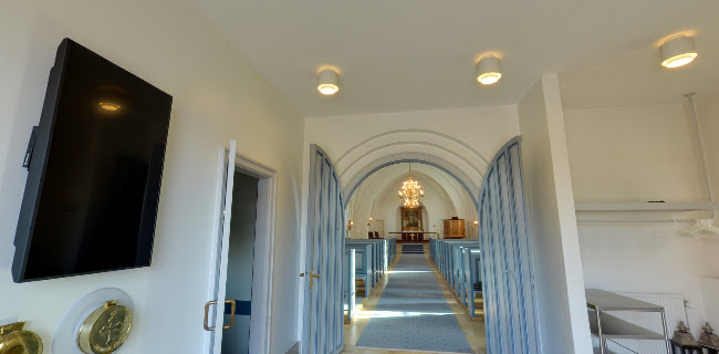 Lindholm Kirke - Kirke