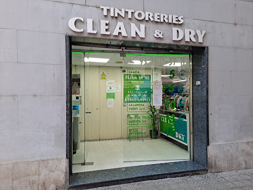 Clean & dry tintoreria Gallery - Spain