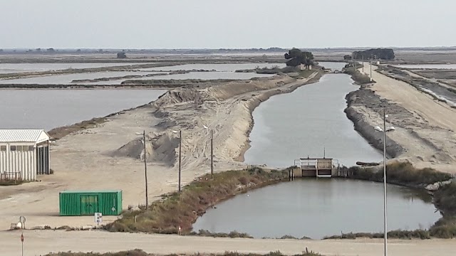 Les Salins du Midi