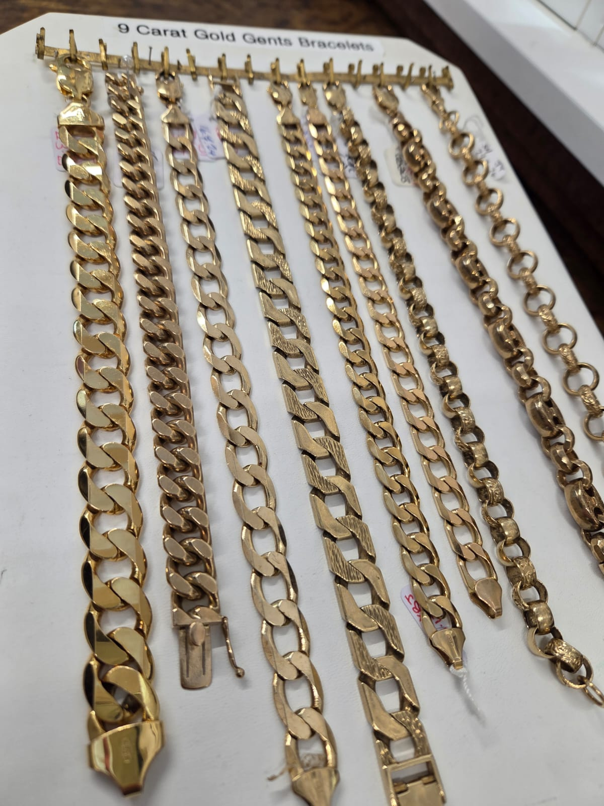 Carlines Jewellery Cardiff - Jewellery - photo 1