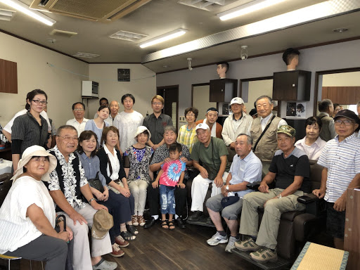さんぱつ屋さんとぱ〜ま屋さん