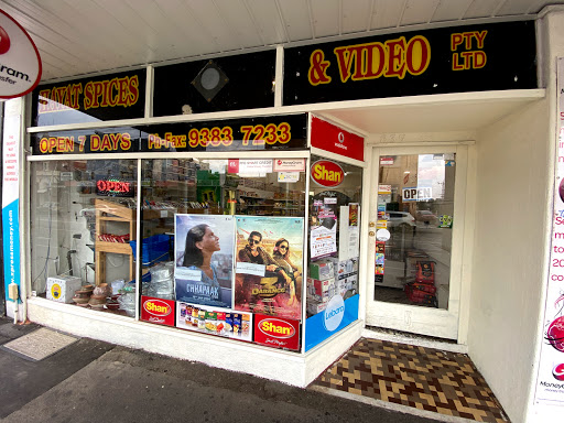 Hayat Grocers