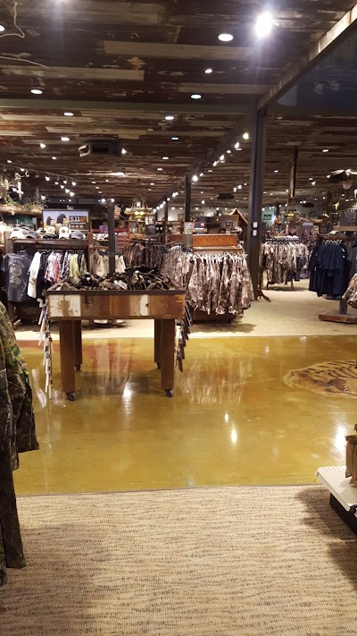 Bass Pro Shops