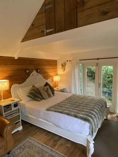 Cornwall Beauty Aesthetics at Wrinklers Wood Wellness Retreat