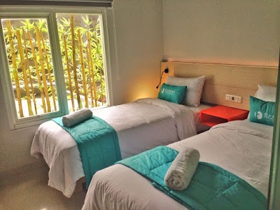 Photos of Fizz Hotel