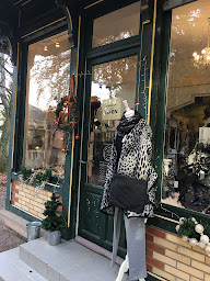 Photo n°21 de Boutique Le Pavillon à Vittel (Magasin de vêtements grandes tailles)