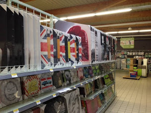 Photo n°6 de Centrakor Le Passage d'Agen à Le Passage (Magasin d'ameublement d'extérieur)