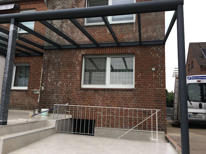 Glas und Fenstertechnik Am Deutschen Ring GmbH